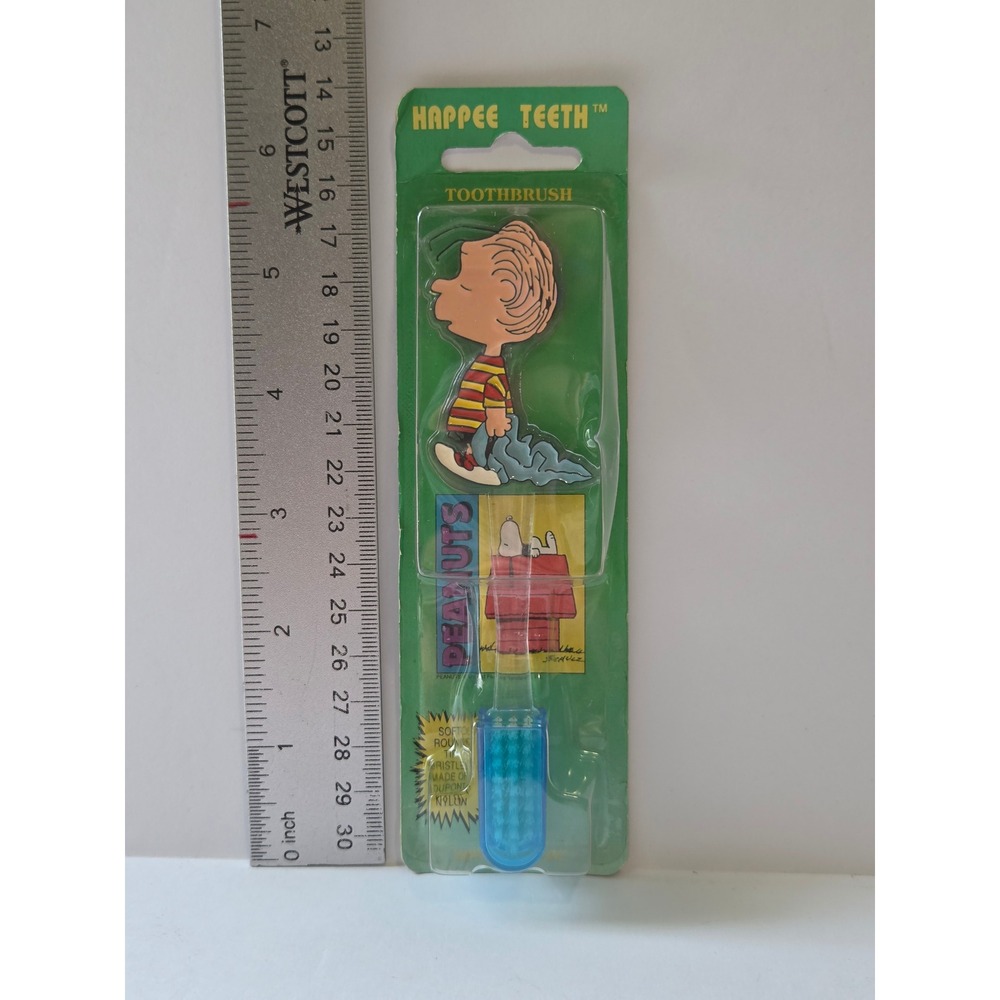 Vintage Peanuts Linus van Pelt Happee Teeth Toothbrush World Trend 15024 Sealed